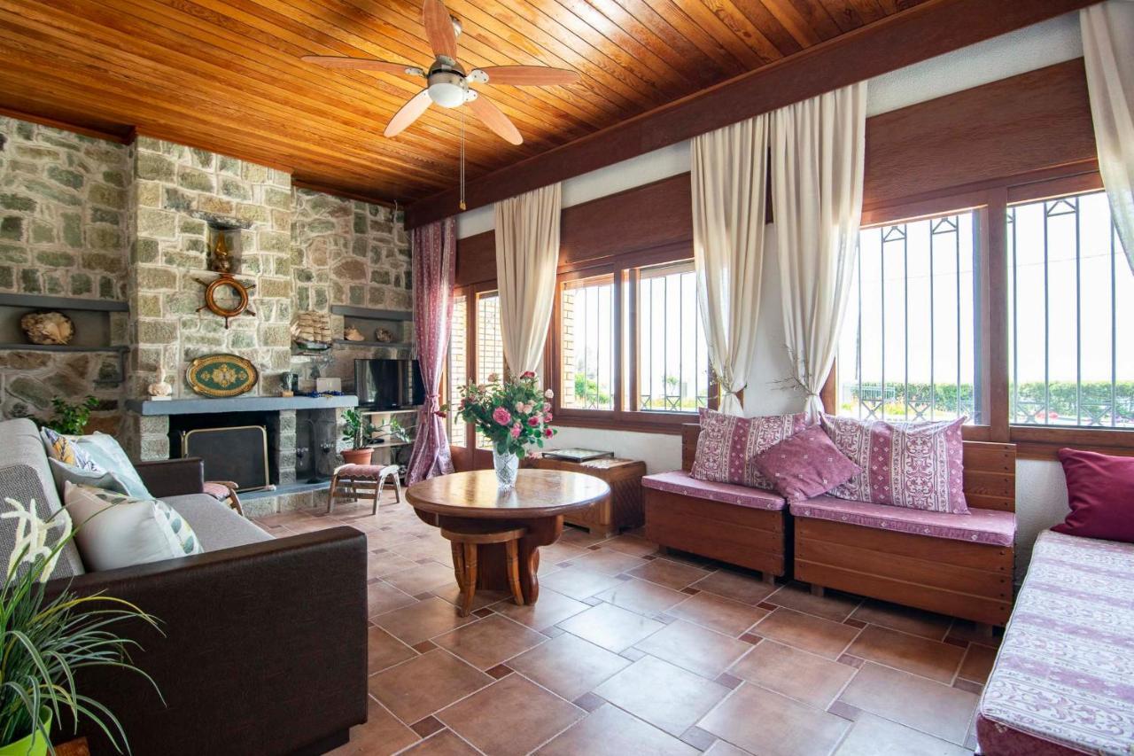 Clio Beach House By Travel Pro Services - Metochi Halkidiki Созополи Екстериор снимка