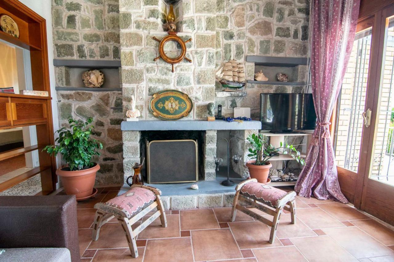 Clio Beach House By Travel Pro Services - Metochi Halkidiki Созополи Екстериор снимка