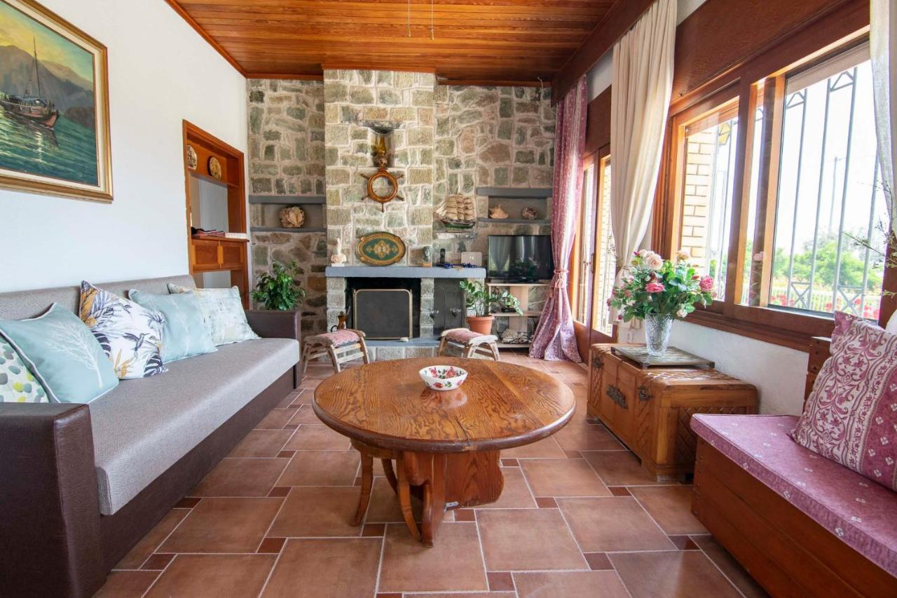 Clio Beach House By Travel Pro Services - Metochi Halkidiki Созополи Екстериор снимка